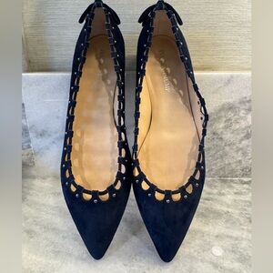 Ivanka Trump navy suede pointy skimmer 9.5m